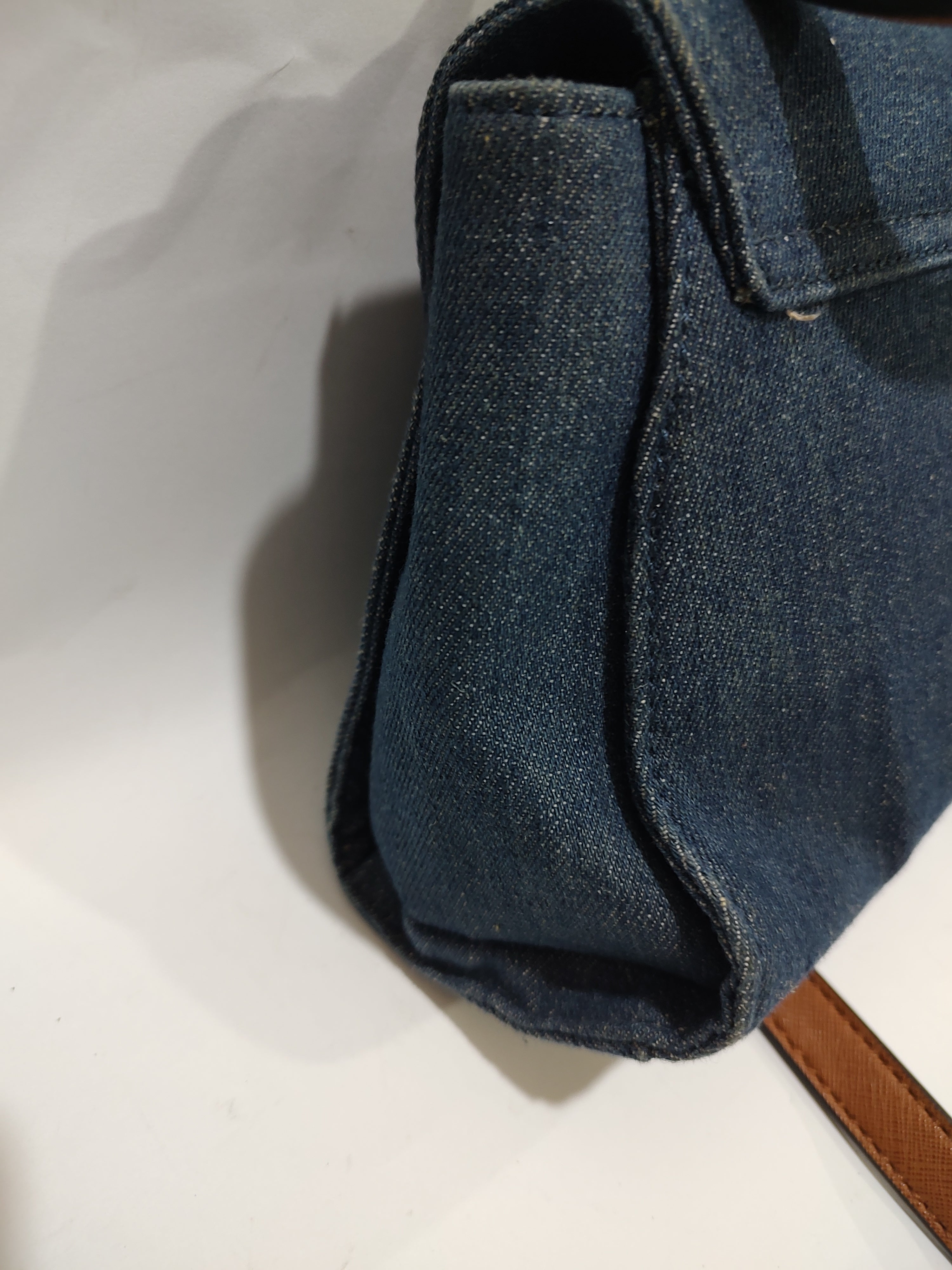 Blue Denim & Tan Leather Top-Handle Crossbody bag👖👜