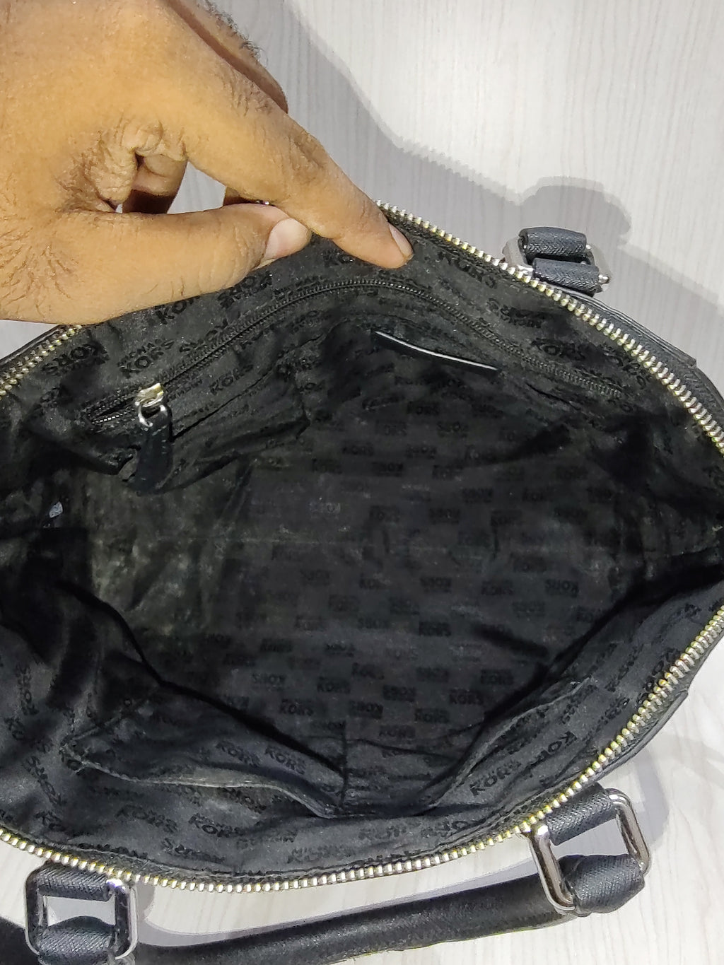Elegant Black Crossgrain Leather Satchel Bag