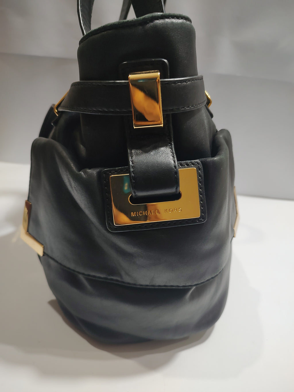 Premium Soft Leather Multi-Pocket Tote - Black with Bold Gold Hardware 🖤✨