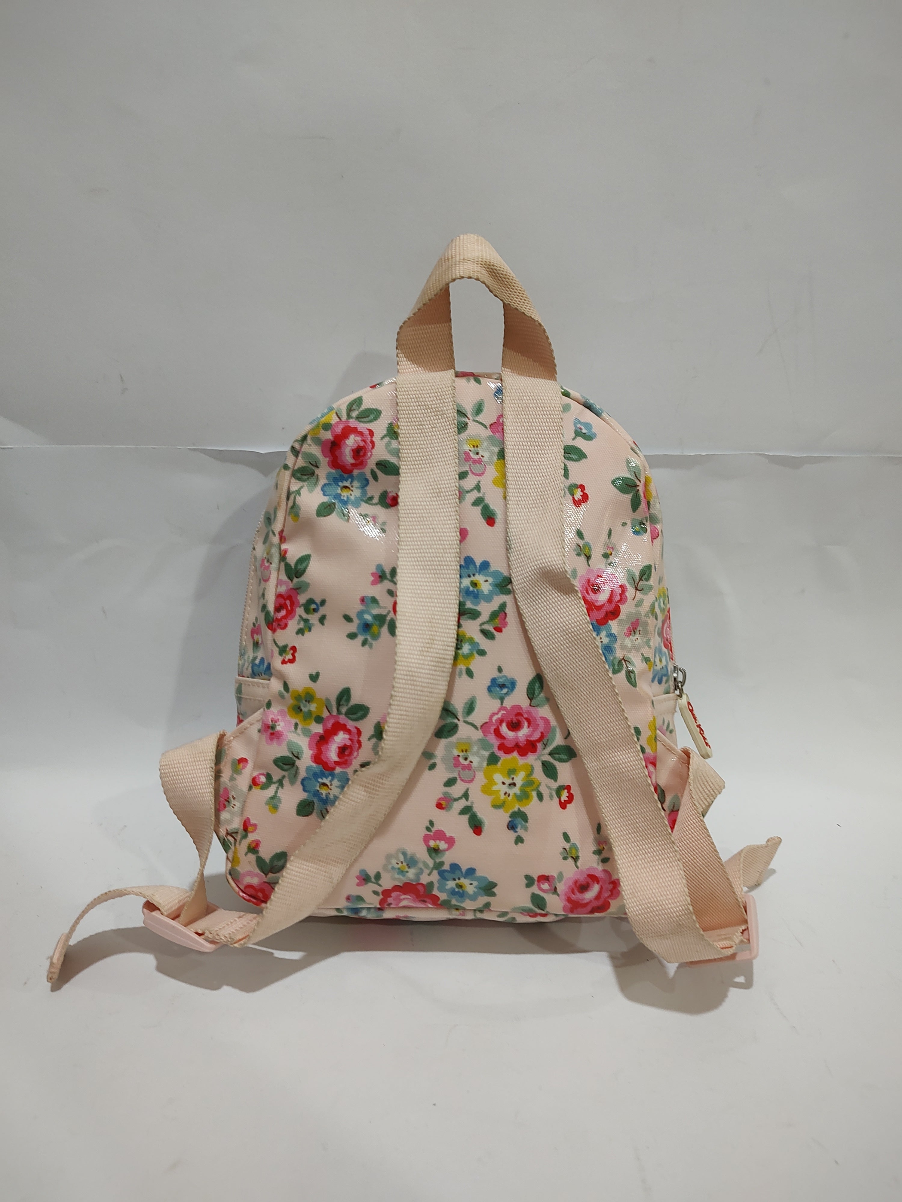 Vintage Floral Mini Backpack 🌸