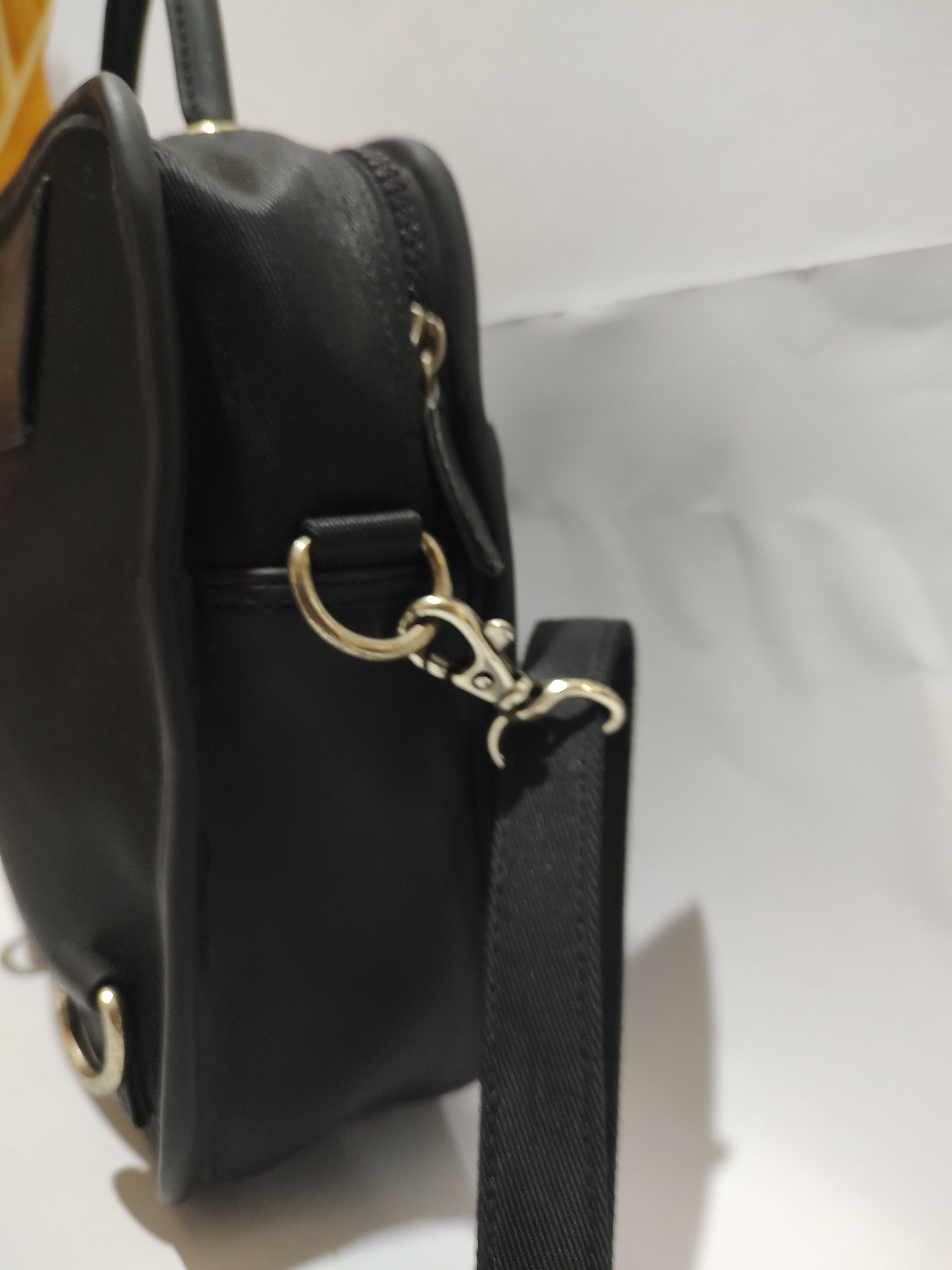 Multi-Way Essential Utility Bag 🎒