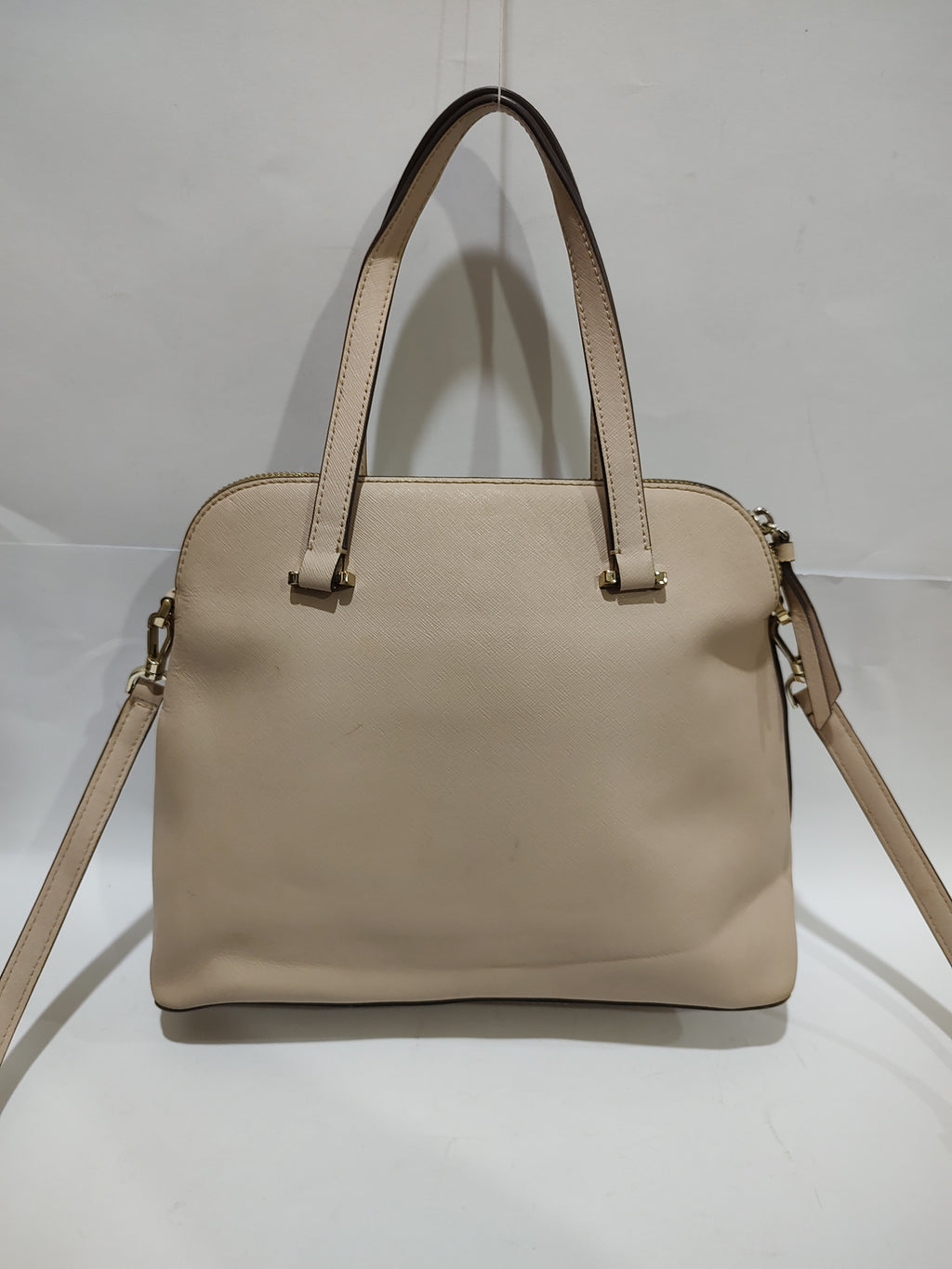 Elegant Beige Saffiano Dome Satchel 👜