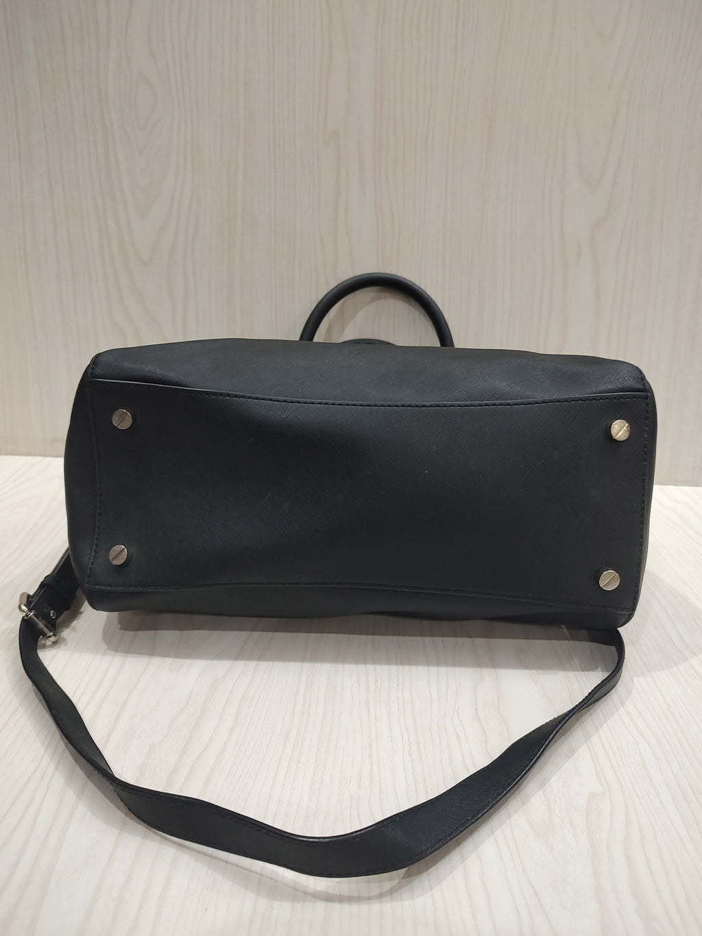 Elegant Black Crossgrain Leather Satchel Bag
