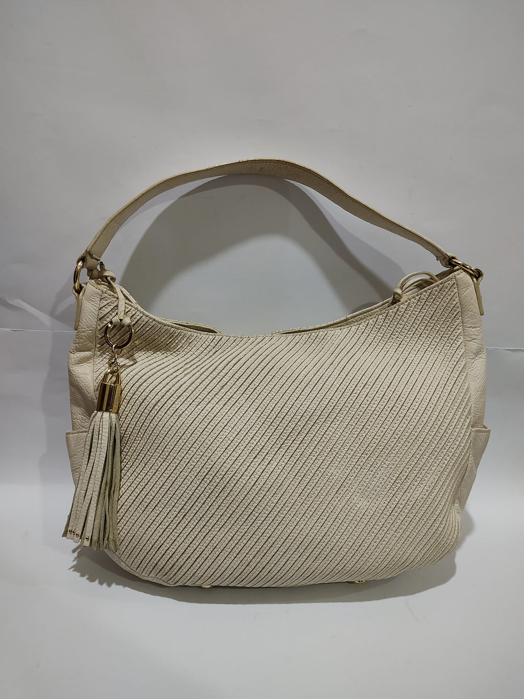 Cream Pleated Textured Hobo Bag with Tassel 🍦👜