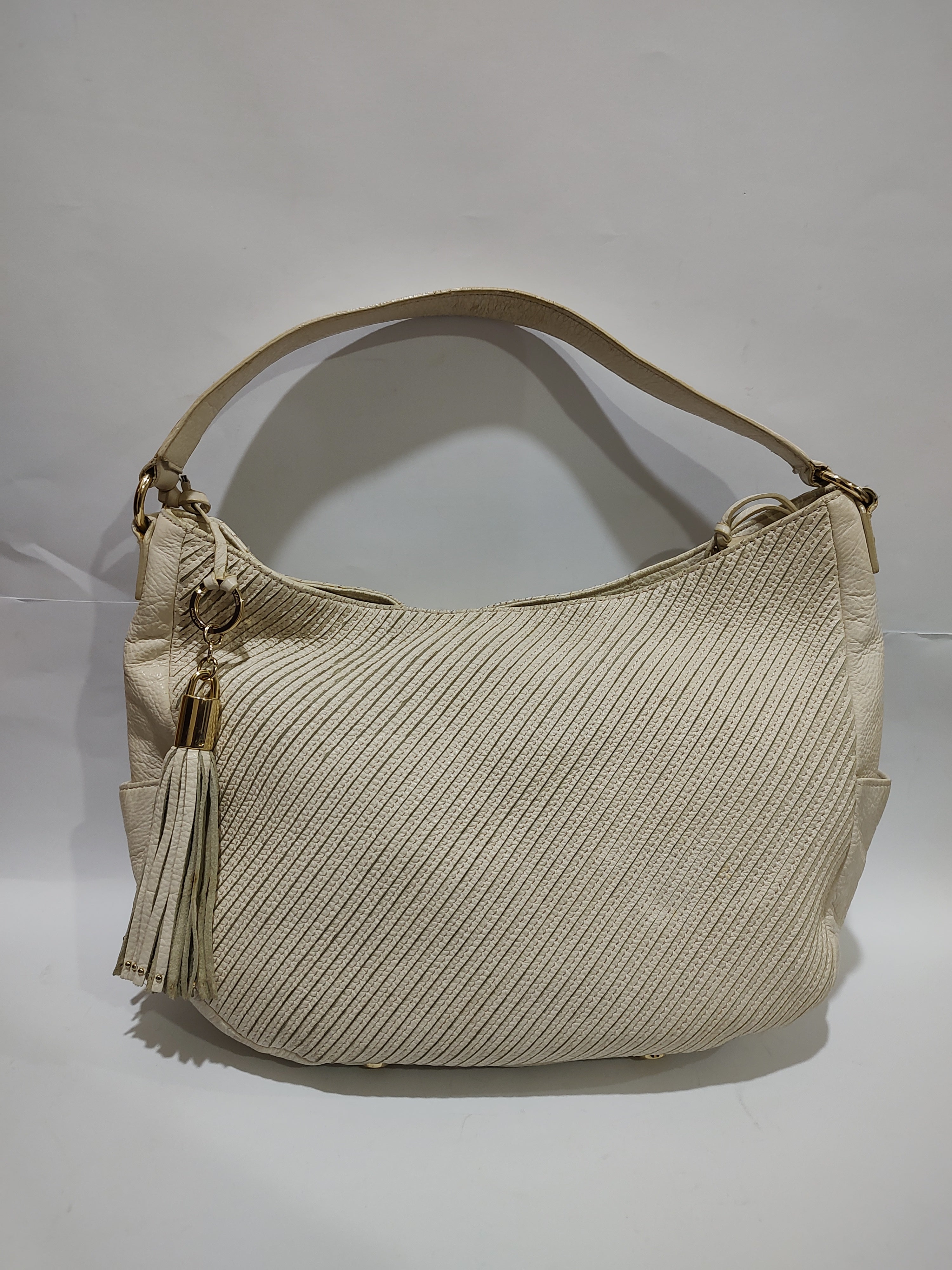 Cream Pleated Textured Hobo Bag with Tassel 🍦👜