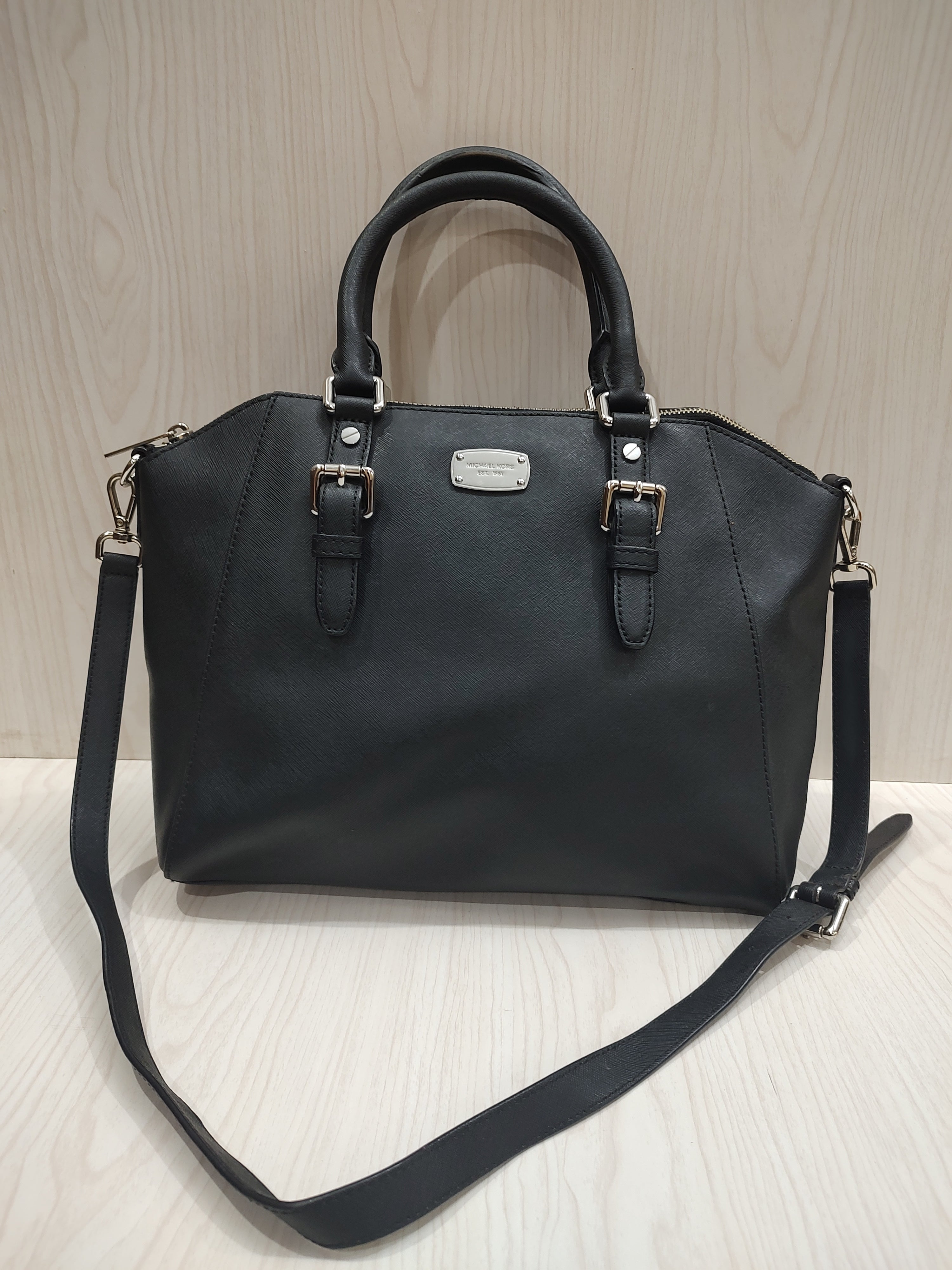 Elegant Black Crossgrain Leather Satchel Bag