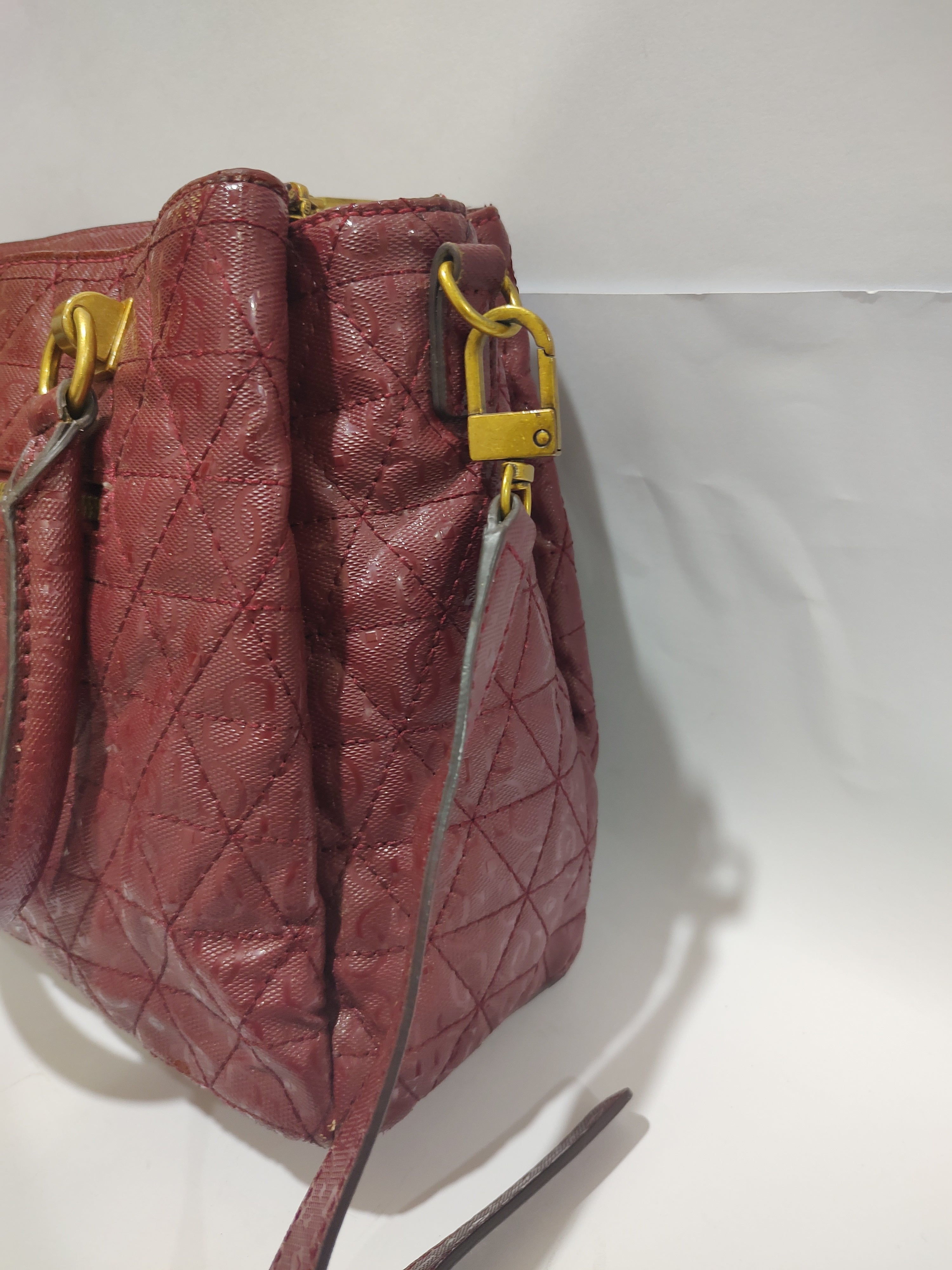 Elegant Maroon Quilted Satchel Bag – Textured Vegan Leather with Antique Gold Hardware