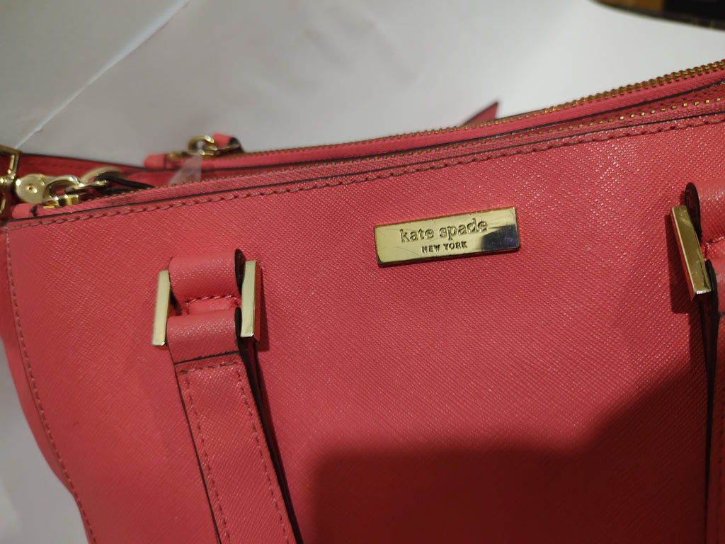 ✨ Coral Pink Saffiano Leather Satchel – Elegant Crossbody Handbag 👜