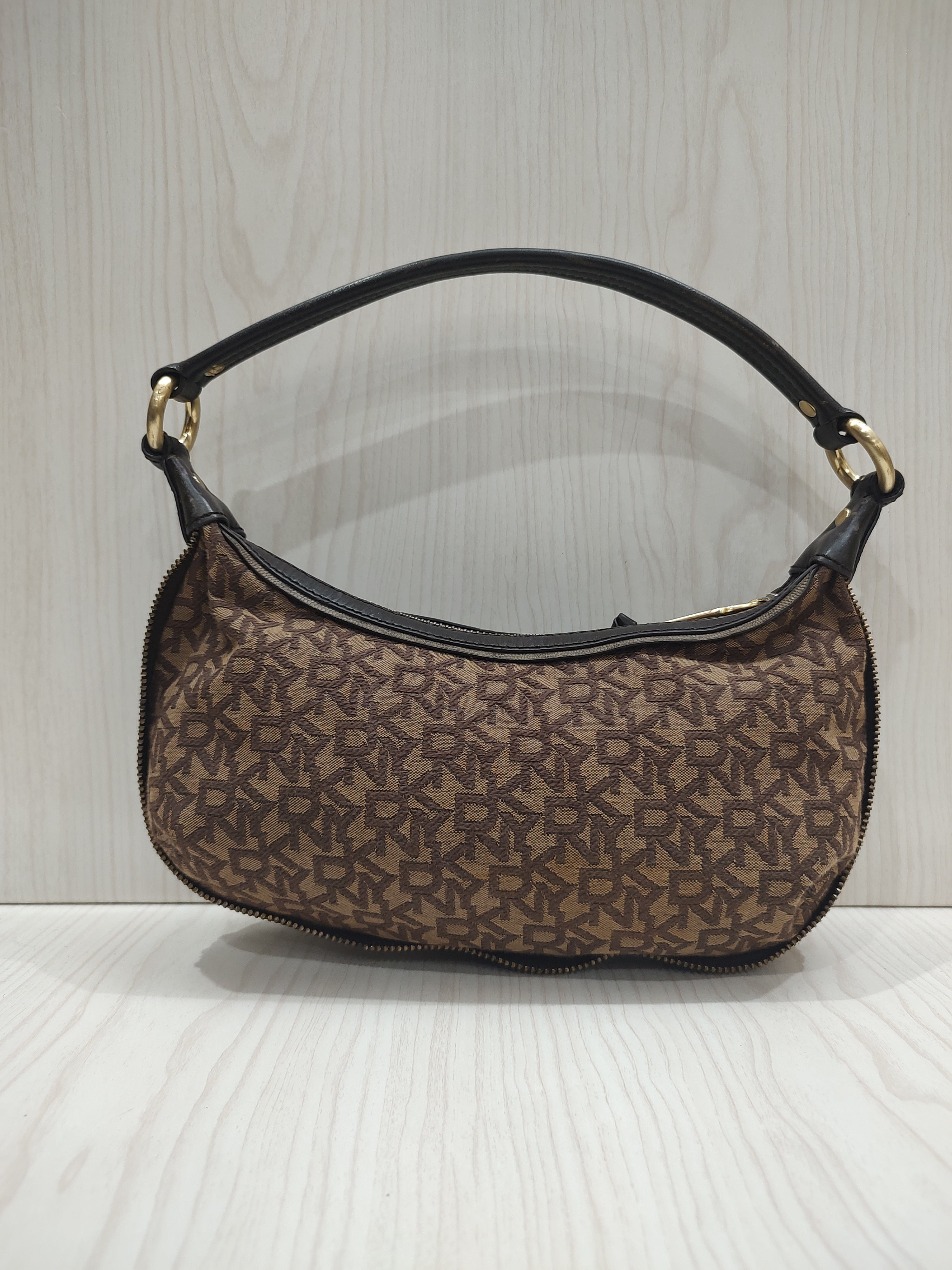 Vintage Monogram Hobo Shoulder Bag 🤎