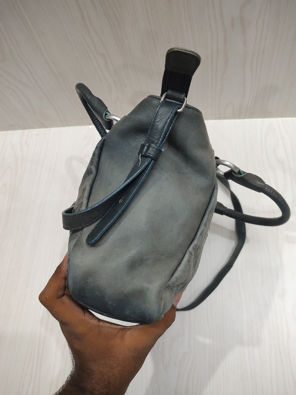 Vintage Boho Floral Embossed Grey Leather Handbag 👜✨