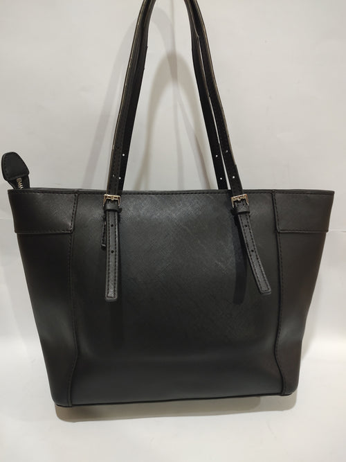 Black Floral Appliqué Textured Tote Bag 🌸