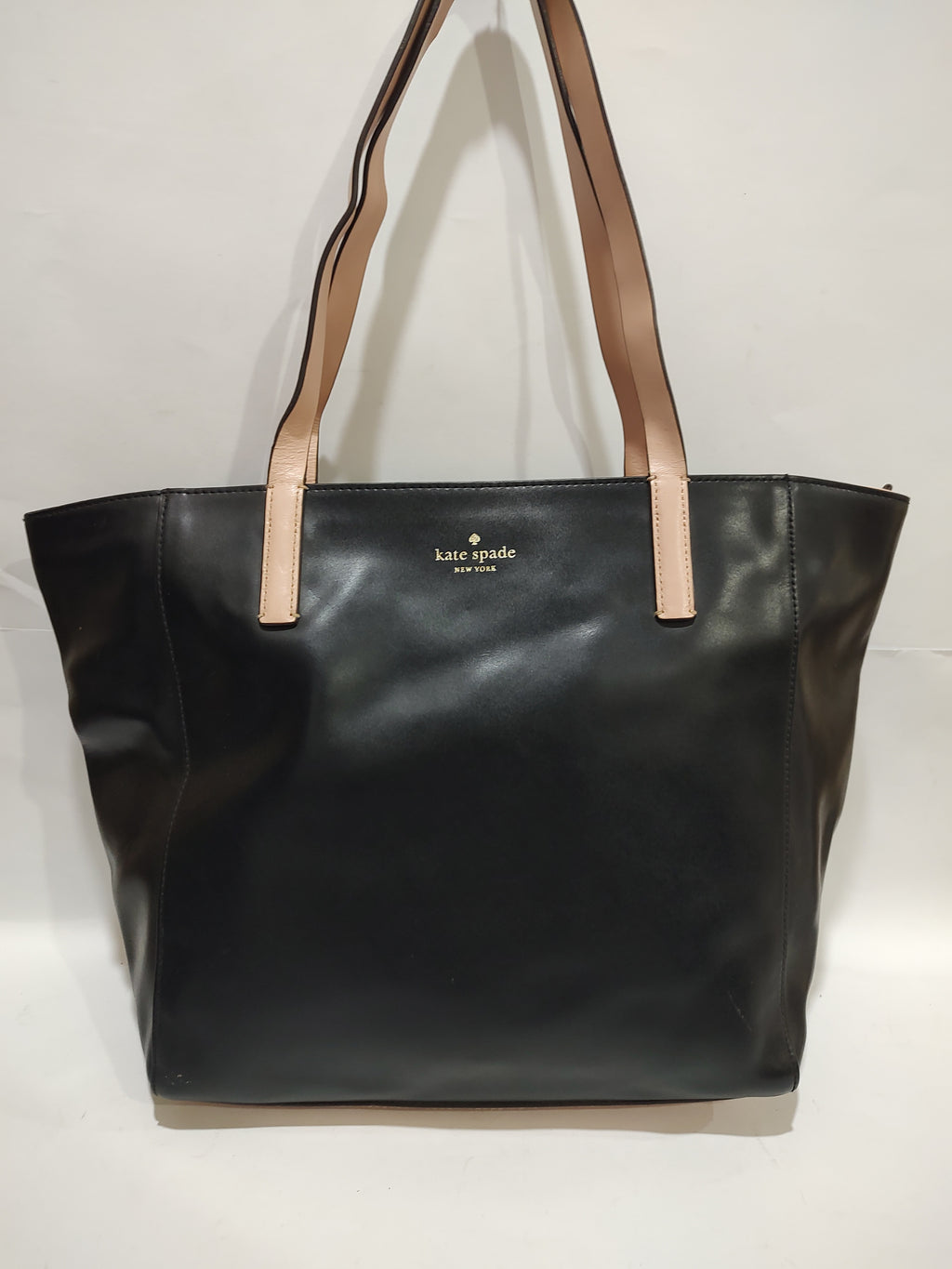 Sleek Two-Tone Essential Tote 🖤