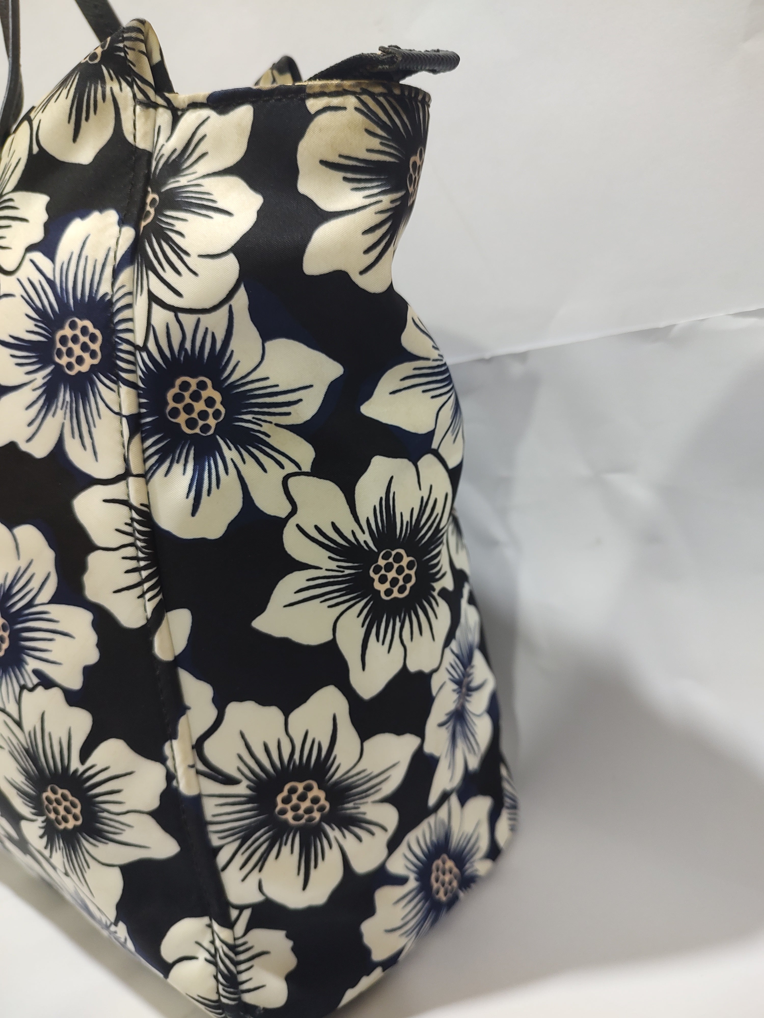 Large Floral Print Tote Bag – Navy Blue & Off-White Canvas with Black Handles