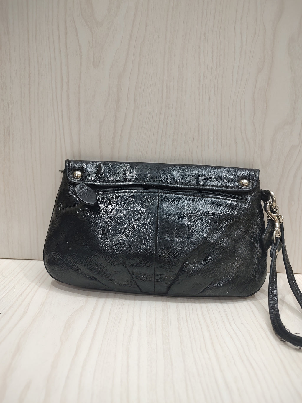 Chic Pleated Black Leather Wristlet Clutch 🖤