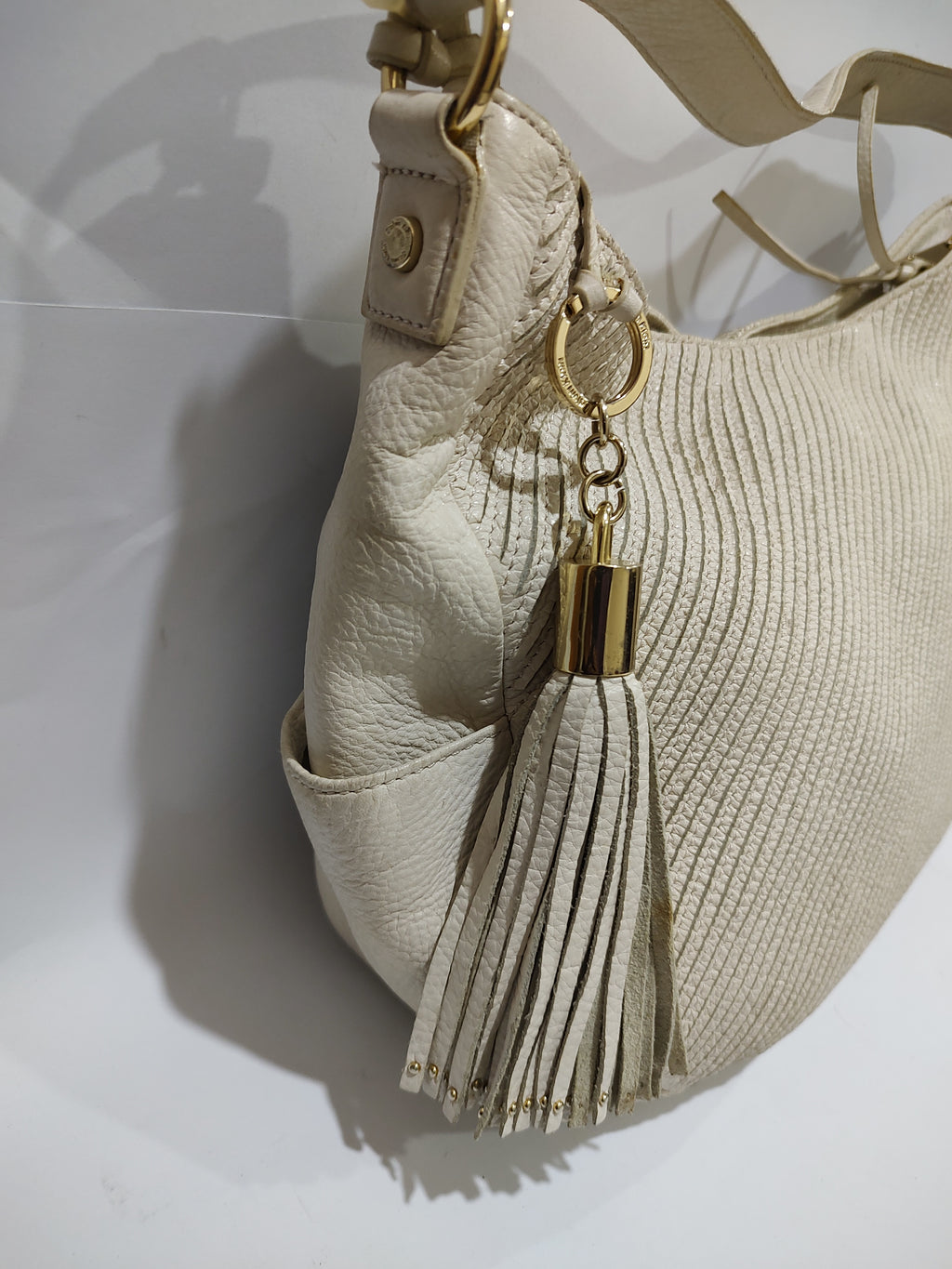 Cream Pleated Textured Hobo Bag with Tassel 🍦👜