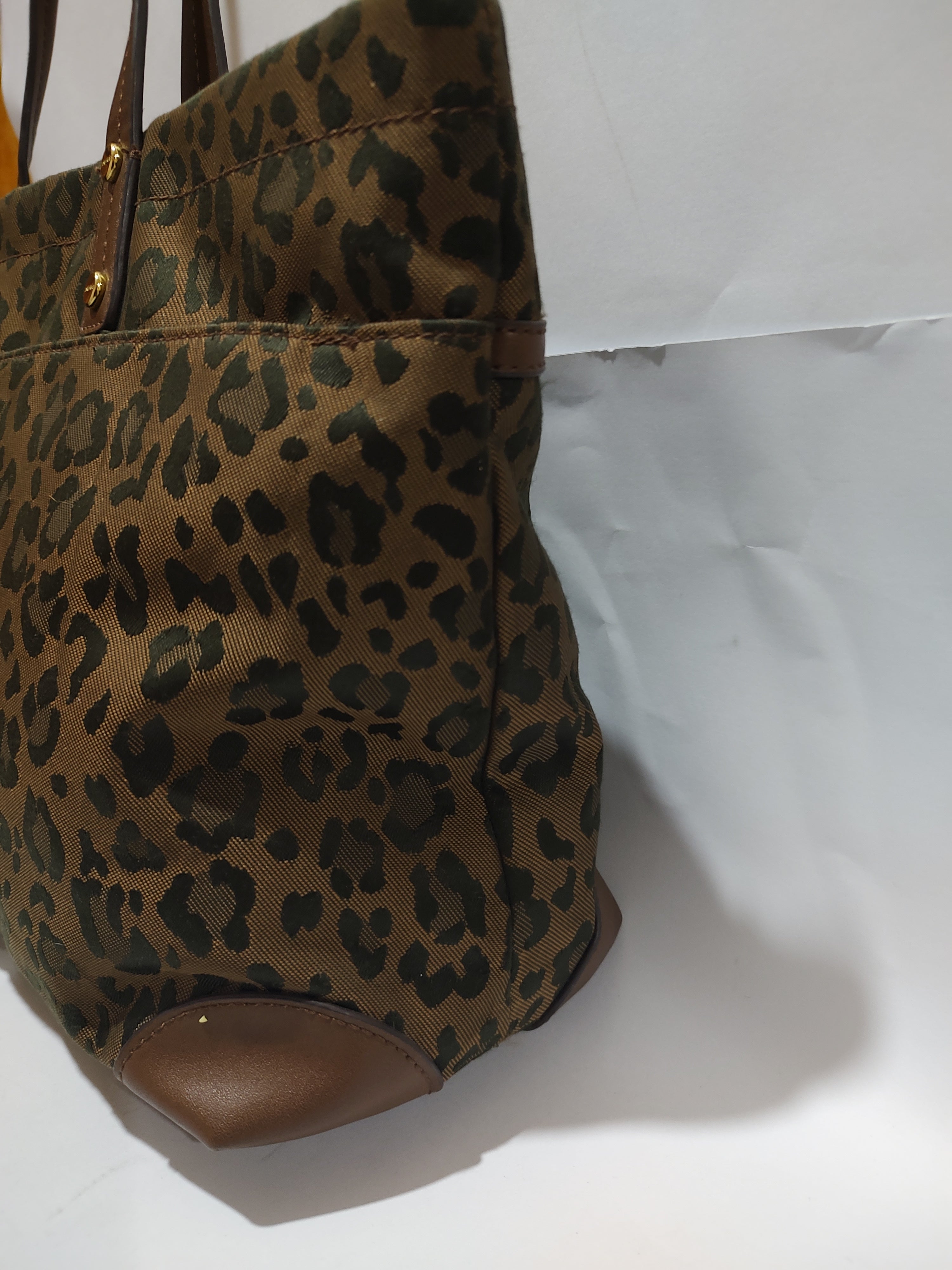 Chic Leopard Print Large Tote Bag 🐆👜