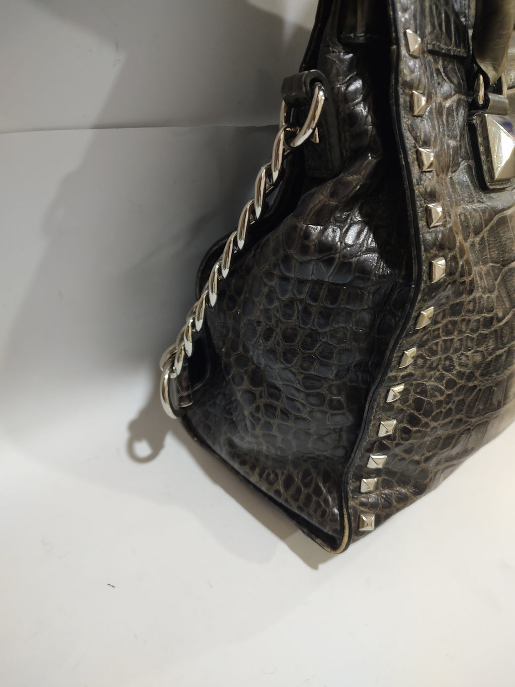 Edgy Crocodile-Embossed Studded Tote 👜✨