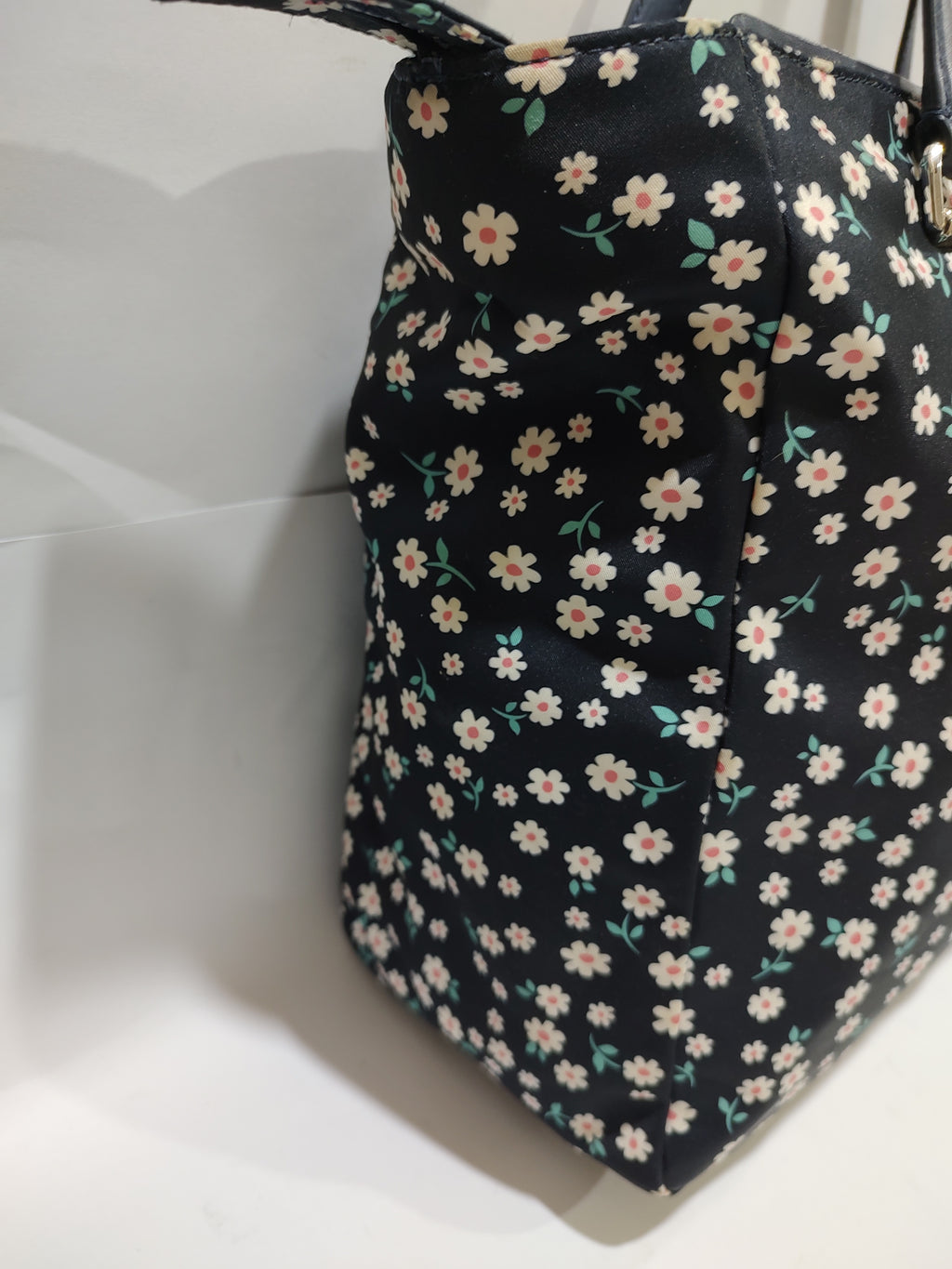 Navy Floral Daisy Print Large Nylon Tote Bag 🌼