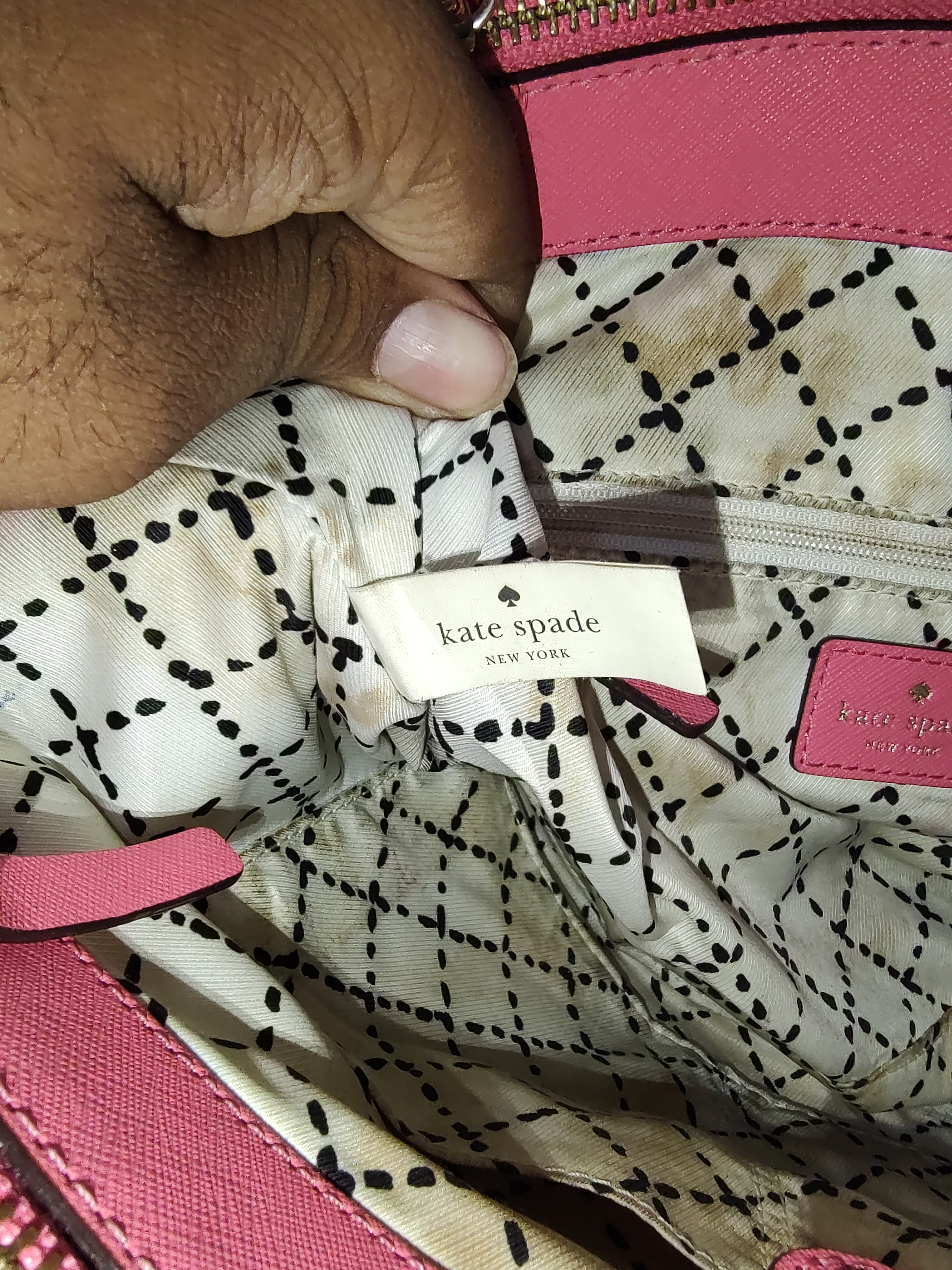 ✨ Coral Pink Saffiano Leather Satchel – Elegant Crossbody Handbag 👜