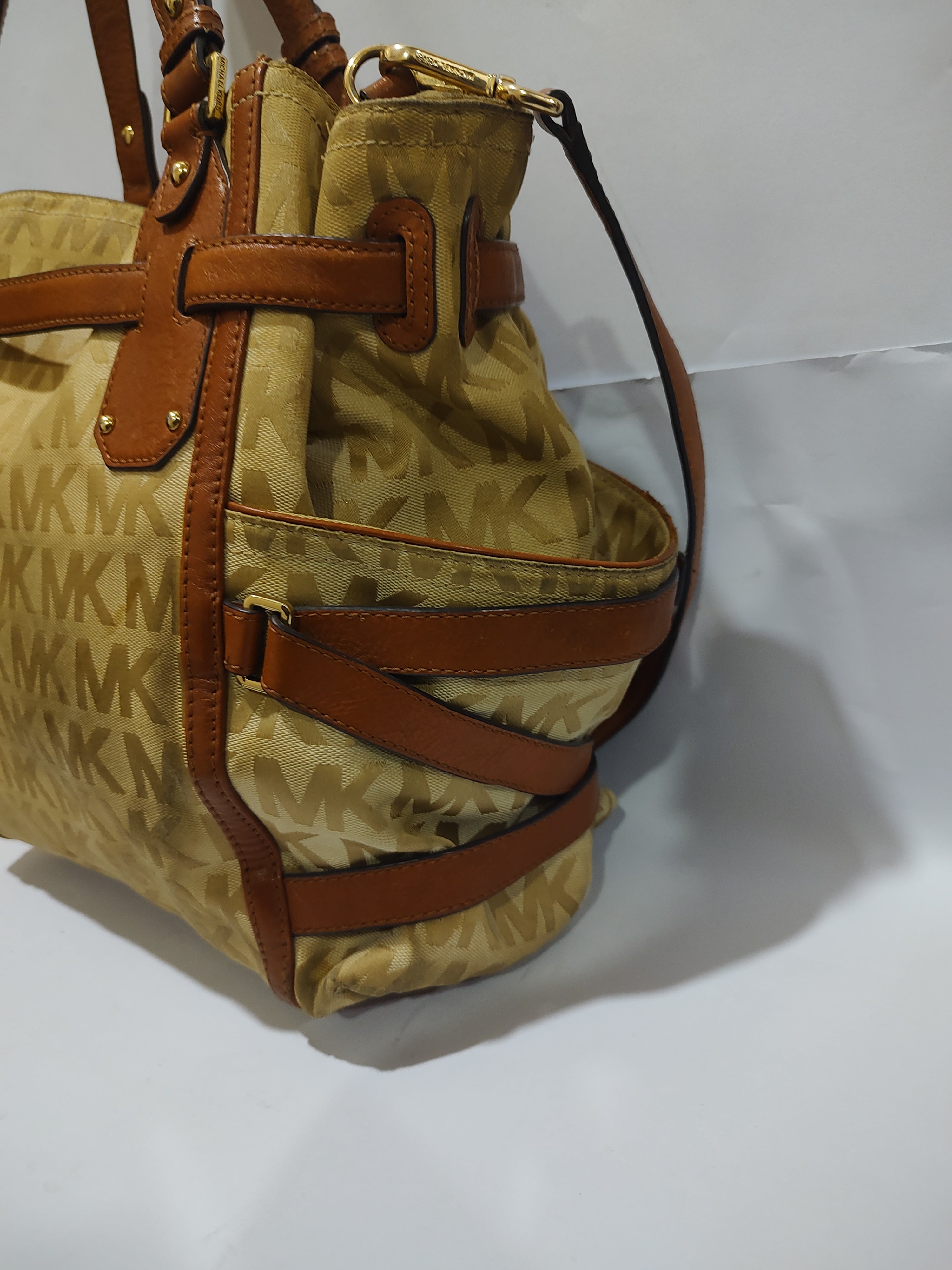 Premium Monogram Jacquard Satchel Bag – Elegant Beige & Tan Two-Tone