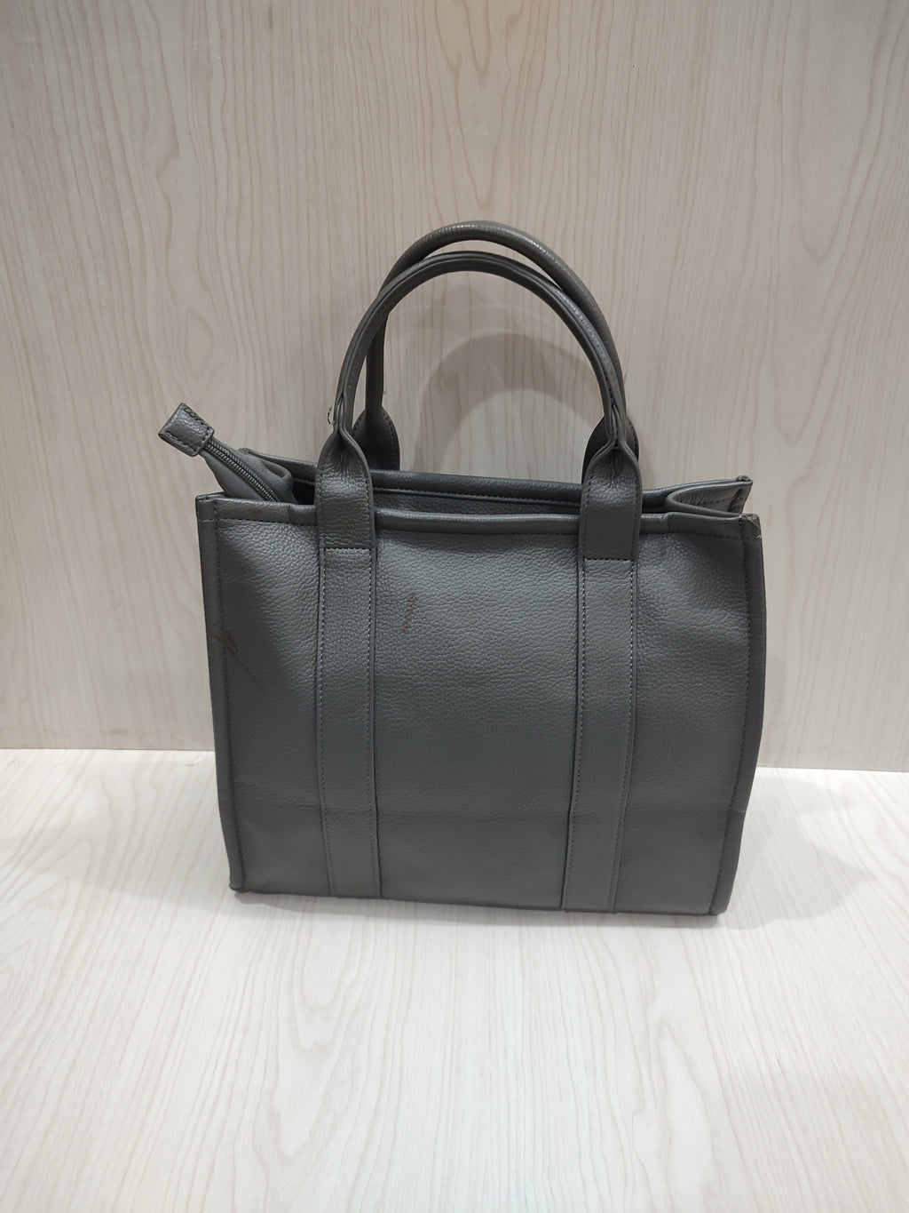 Minimalist Dark Grey Pebbled Leather Tote Bag 👜✨