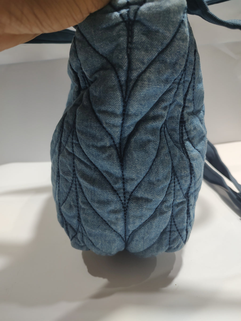 Quilted Denim Crossbody Tote - Leaf Pattern Stitching in Light Wash Blue 🧵💙