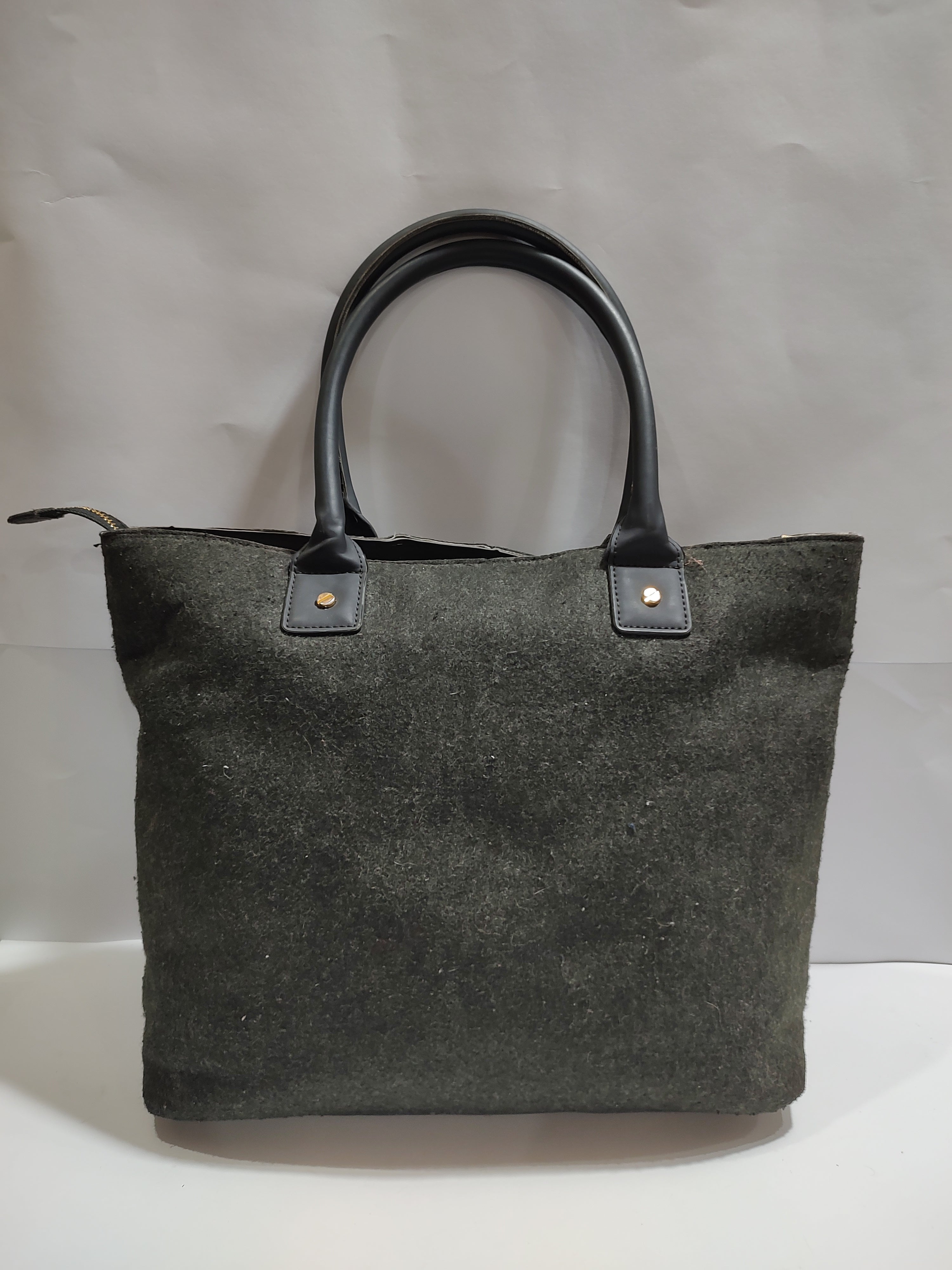 Classic Textured Fabric Satchel - Earthy Olive Green Handbag with Fixed Handles 🌿👜