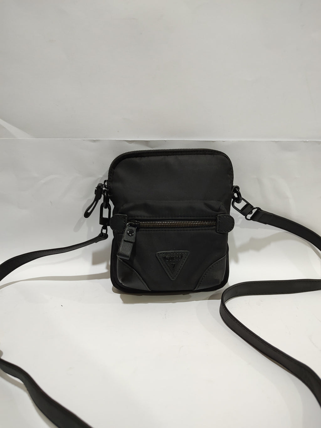 Sleek Black Utility Crossbody Bag ⬛