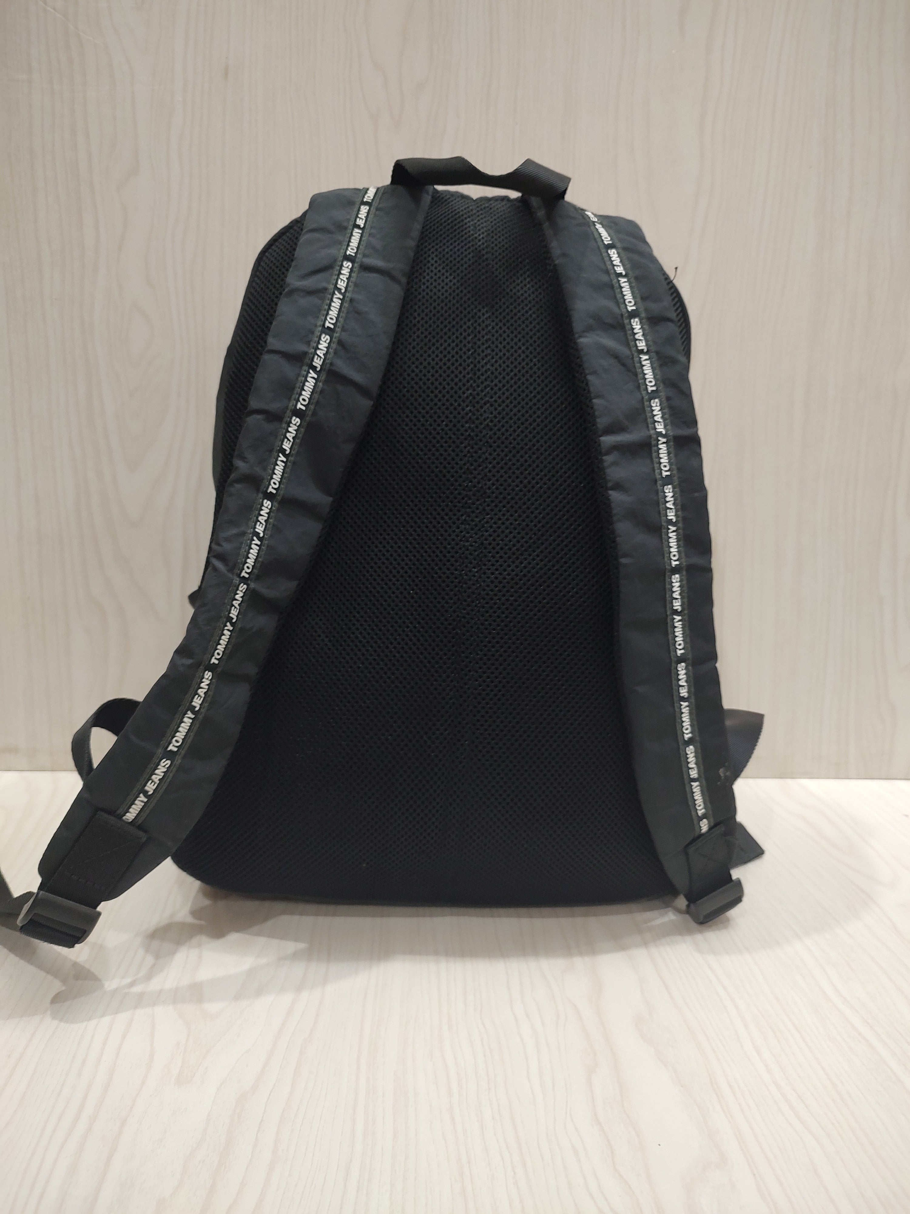 Urban Minimalist Lightweight Black Backpack