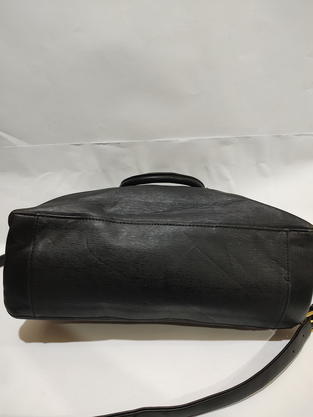 Textured Black Satchel with Gold Hardware 🖤