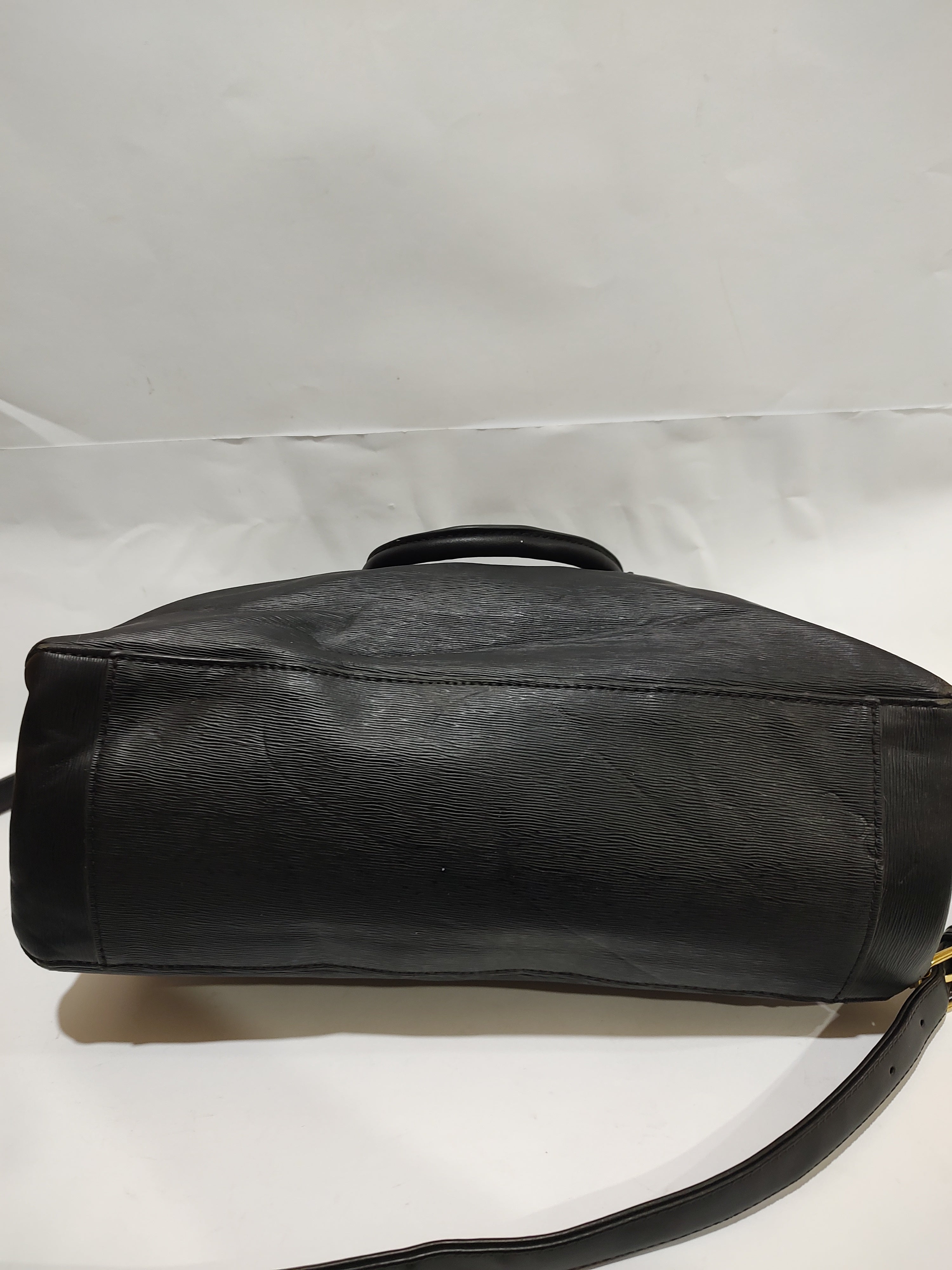 Textured Black Satchel with Gold Hardware 🖤