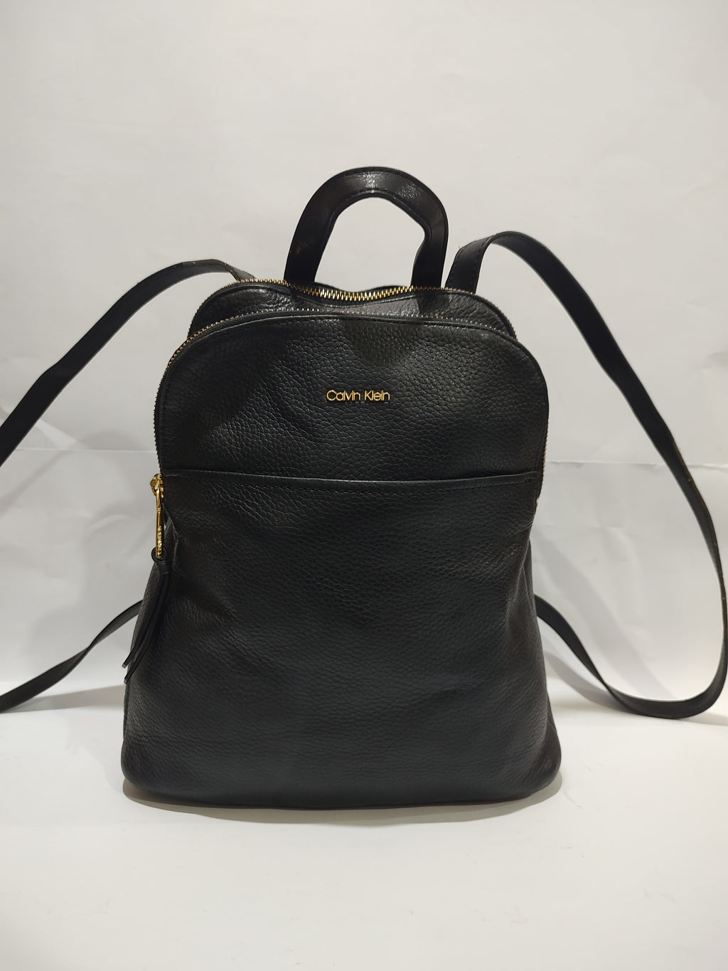 ✨ Minimalist Noir Black Backpack – Stylish Urban Travel & Daily Essential Bag 🎒🖤